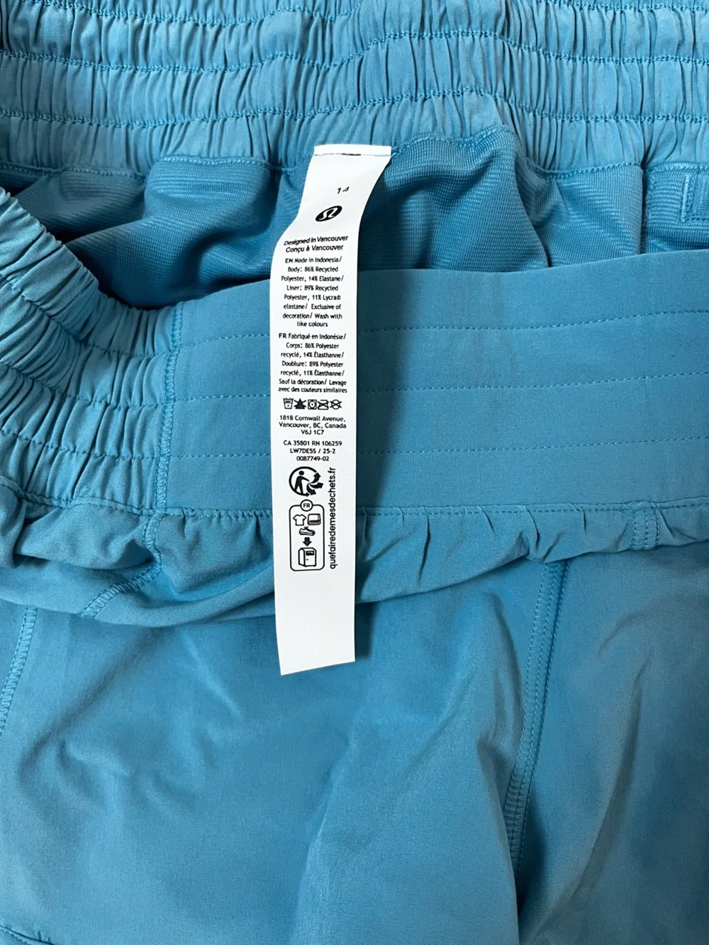 NWT Lululemon Blue Hotty HR Short 2.5” Lined Shorts Size 14
